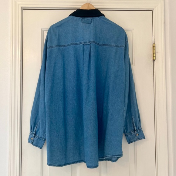 Vintage Solutions Original Teddy Bear Christmas Button Up Denim Shirt - Picture 2 of 7